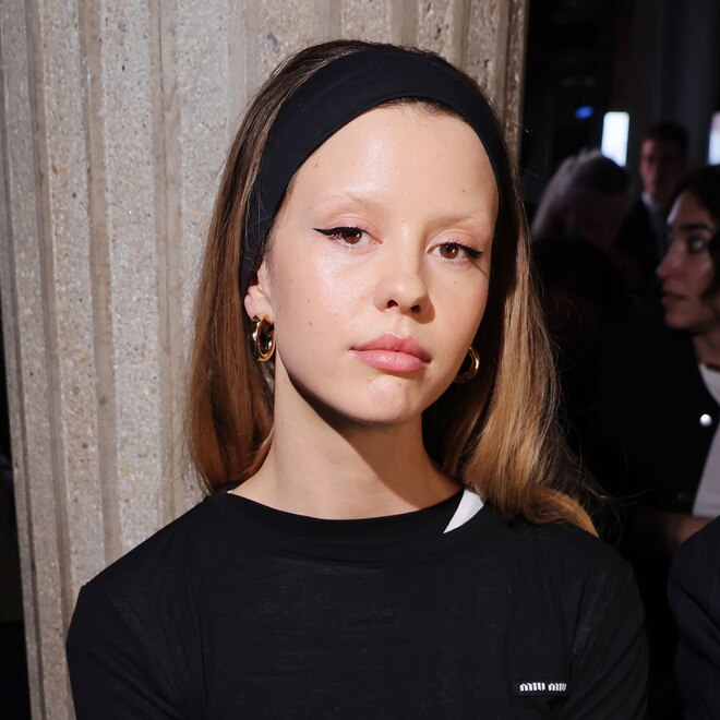 Mia Goth, Paris Fashion Week 2023